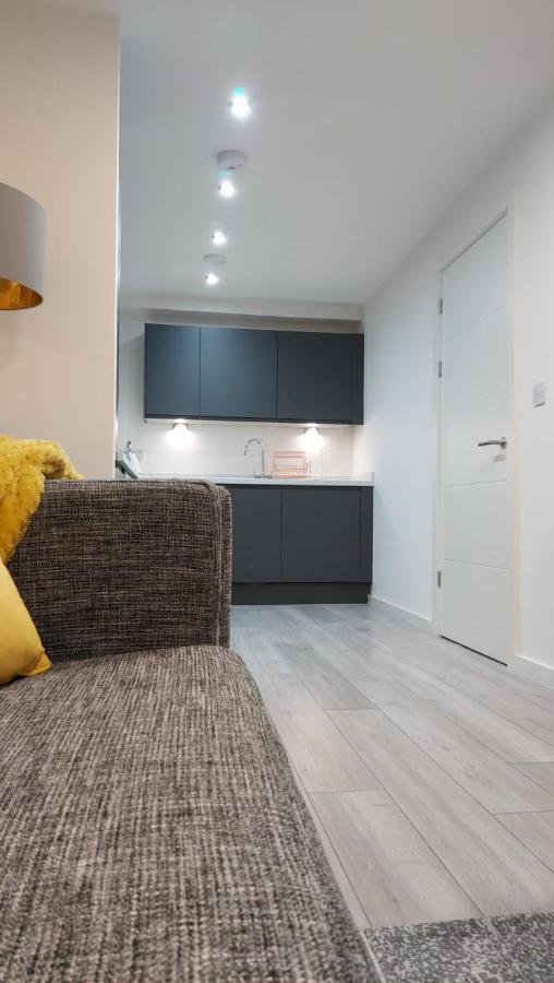 Charming 1-Bed Villa In Liverpool Bagian luar foto