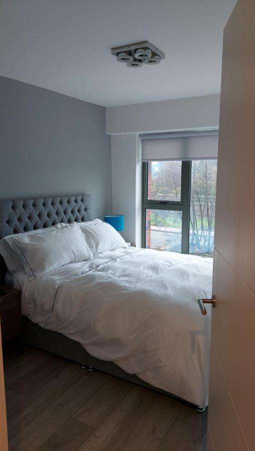 Charming 1-Bed Villa In Liverpool Bagian luar foto
