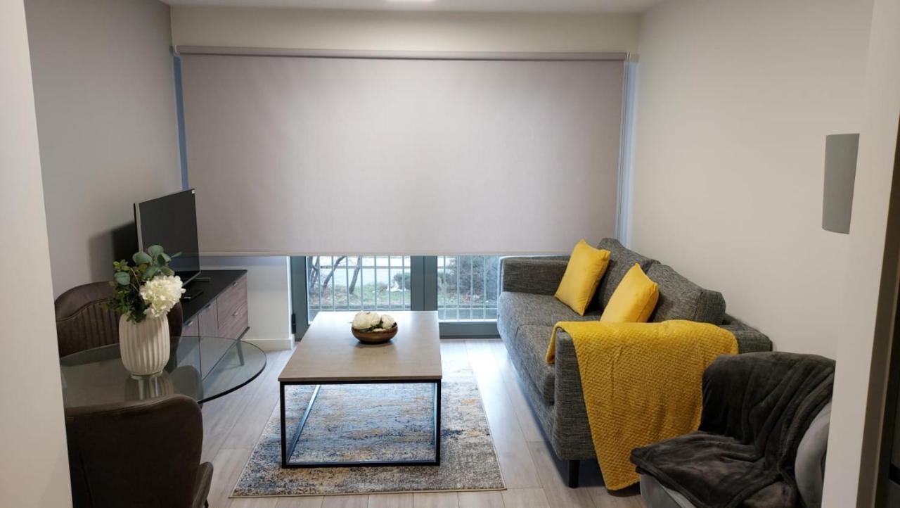 Charming 1-Bed Villa In Liverpool Bagian luar foto